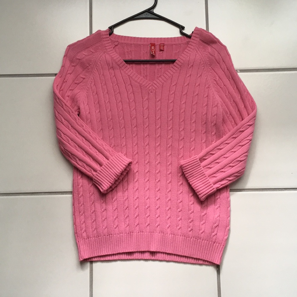 Pink sweater - Picture 2 of 4